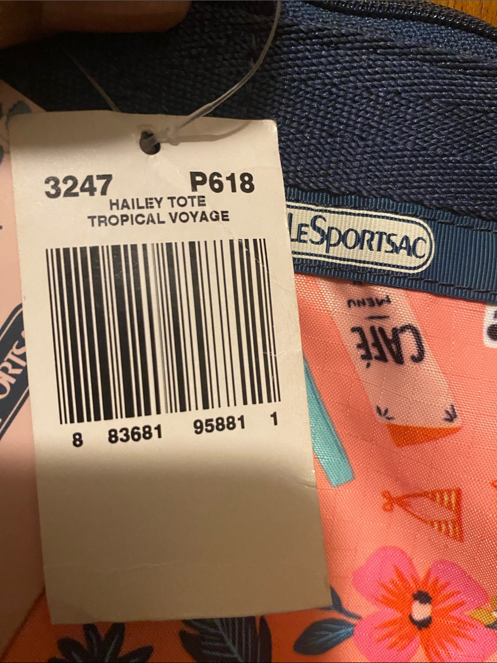 LeSportsac Hailey Tote Bag in Tropical Voyage Print - **NWT** - Picture 3 of 9